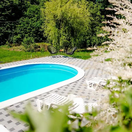 Casa vacanze Forest Pool Zelena Oaza